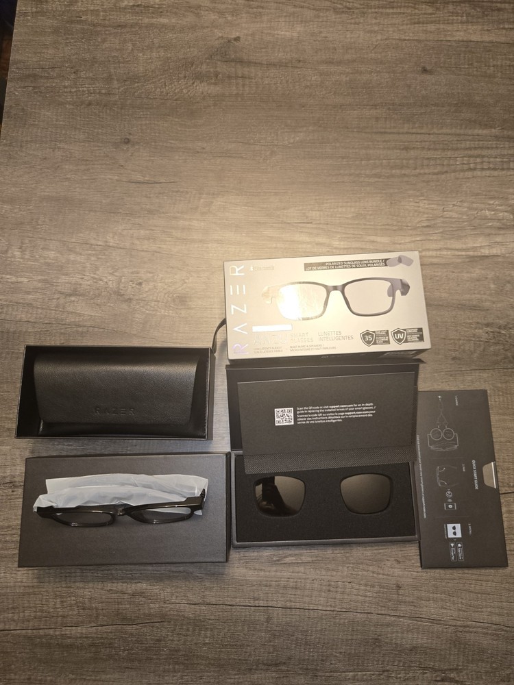 Razer Anzu Smart Glasses Bluetooth, Rectangle, Small/Medium with Accessories
