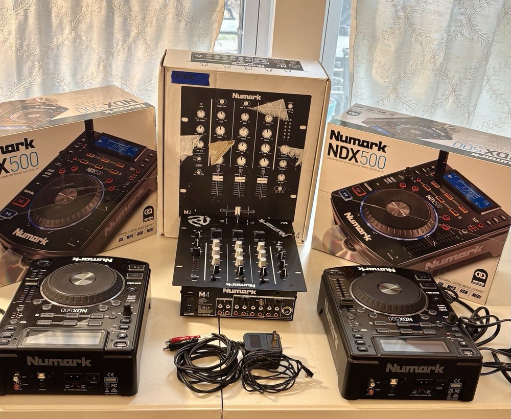 Numark NDX 500 DJ Set