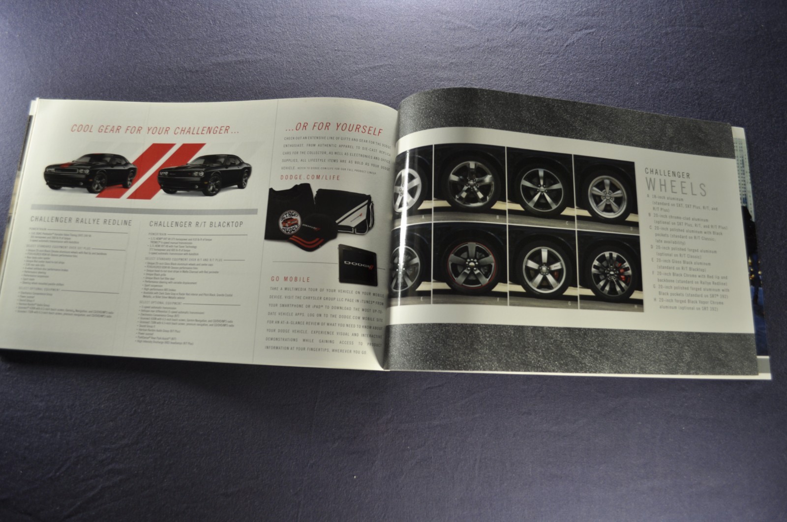 2013 Dodge Challenger Brochure SXT R/T SRT 392 Hemi Rallye Excellent Original 13