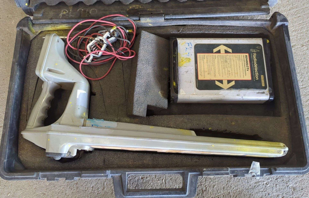 Radiodetection RD400LCT Cable Location System With Hard Case