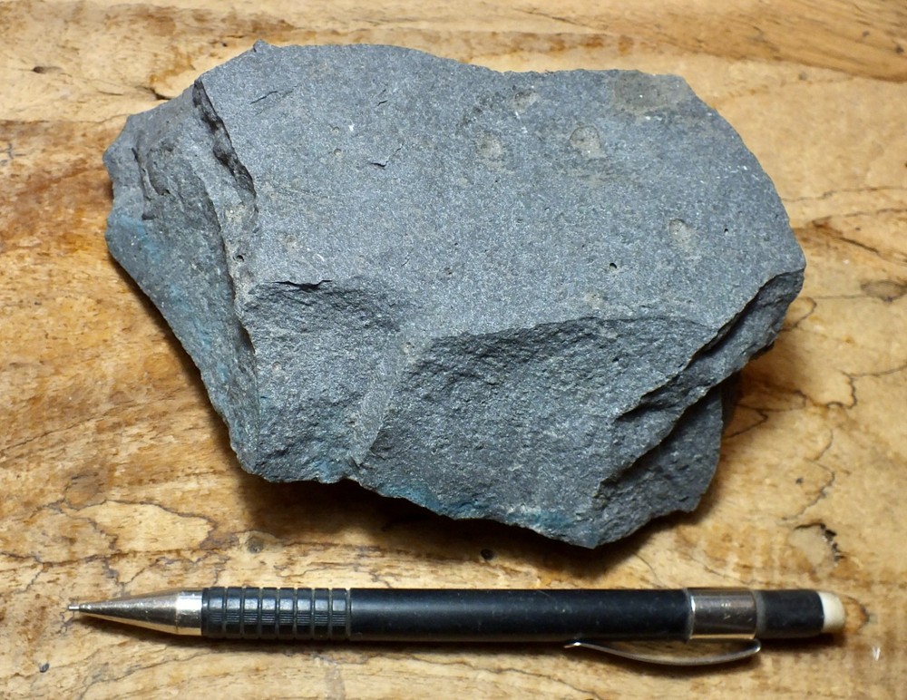 basalt - typical non-vesicular basalt - hand/display specimen