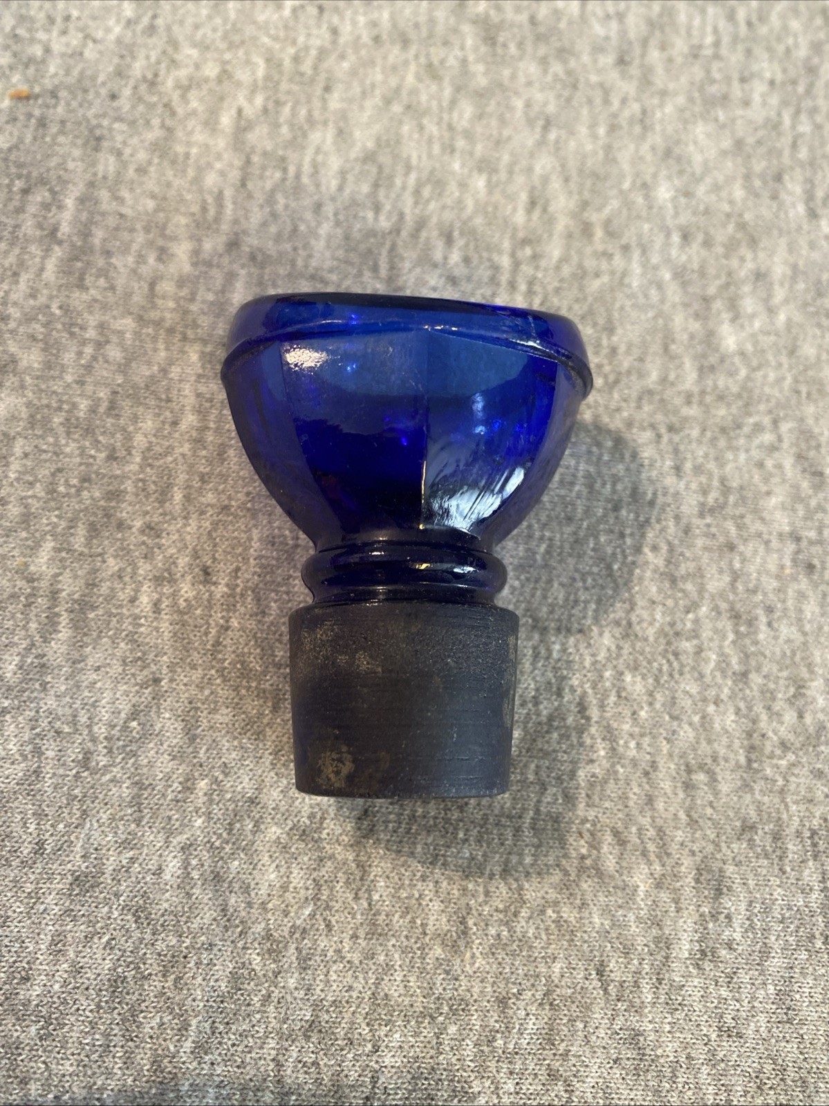 Vintage Wyeth PA ? Cobalt Blue Glass Eye Wash Cup Stopper Collyrium Apothercary