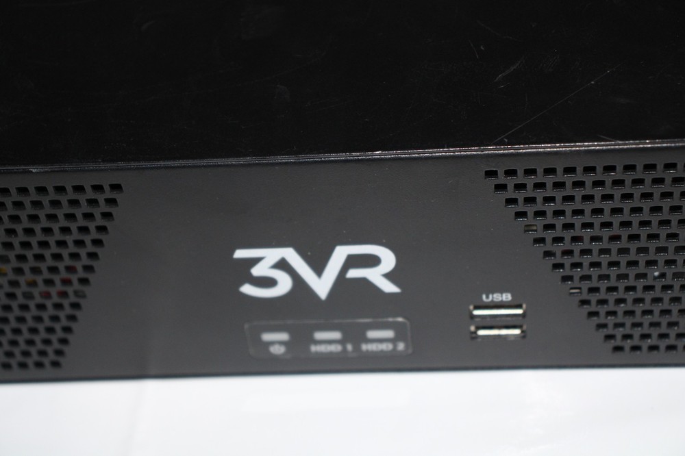 3VR DSM-8808 VIDEO INTELLIGENCE PLATFORM with 500 GB HDD "UNTESTED"