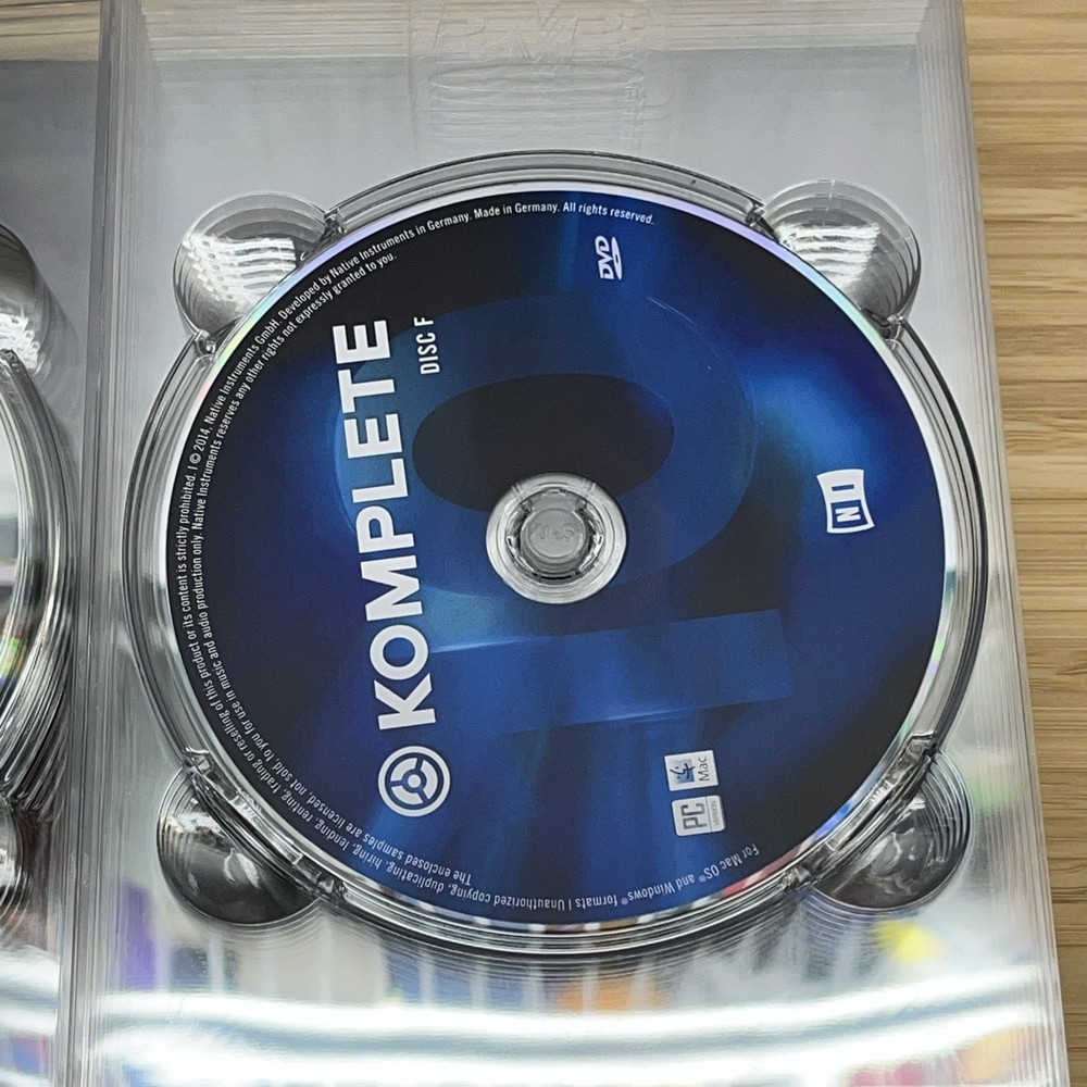 Native instruments Komplete 10