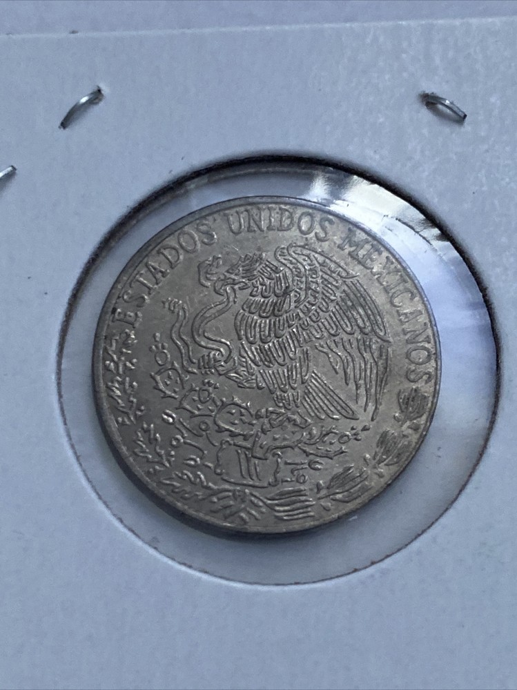 1982 Mexico 50 Cent Coin B13