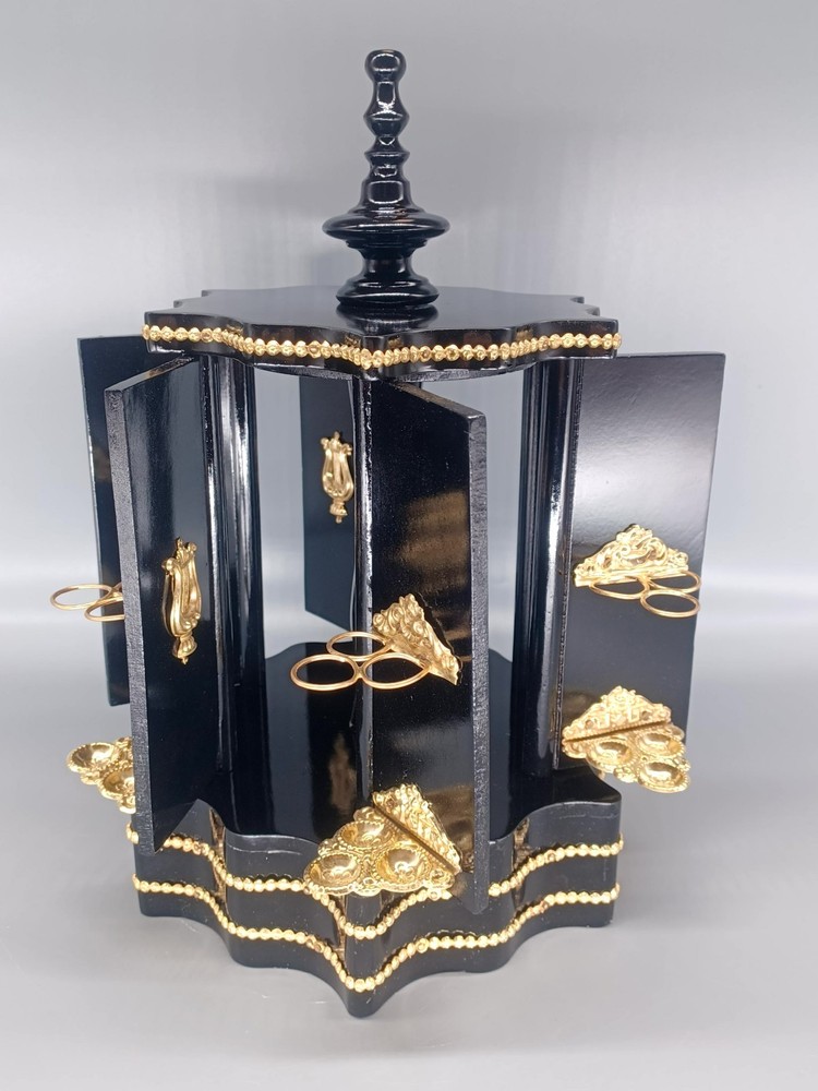 cigarette case