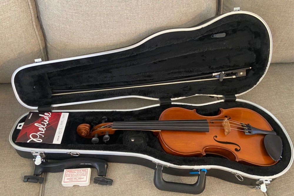 Mathias Thoma model 55-44 violin