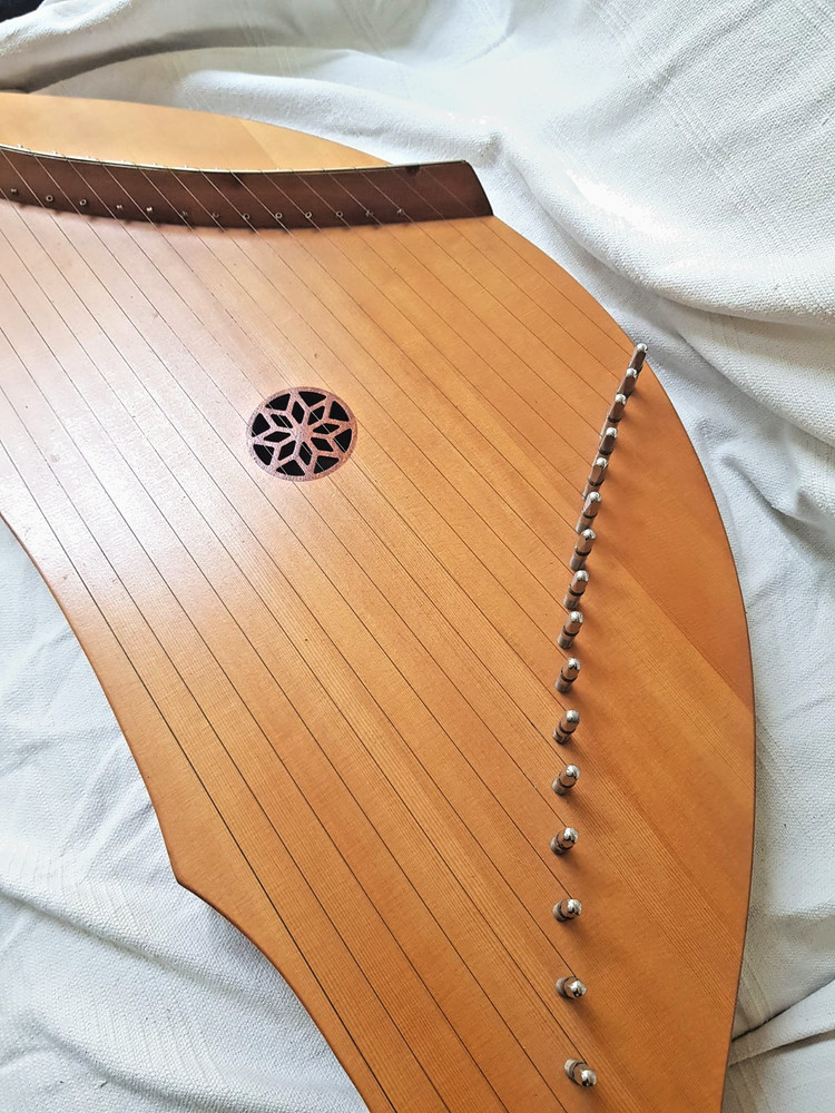 Gusli - Russian Harp - 20 Strings