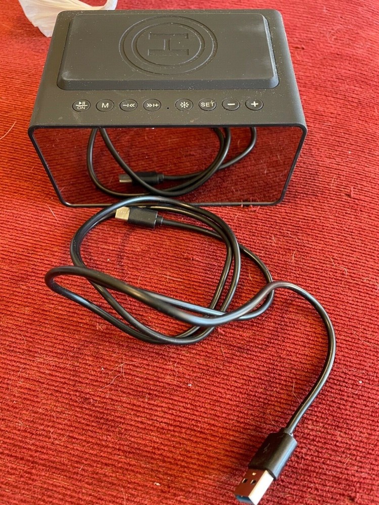 alarm clock speaker with wireless charging