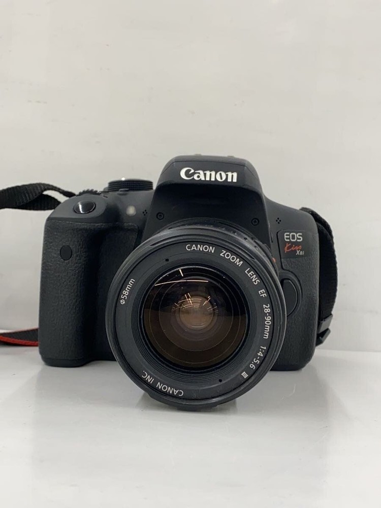 CANON DS126571 SLR DIGITAL CAMERA Used