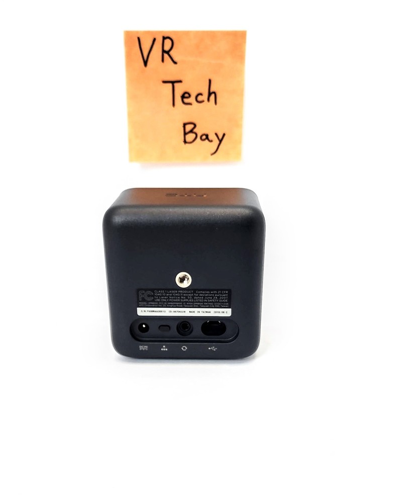 HTC Vive VR Base Station 1.0 Lighthouse & Power Adapter & Mount