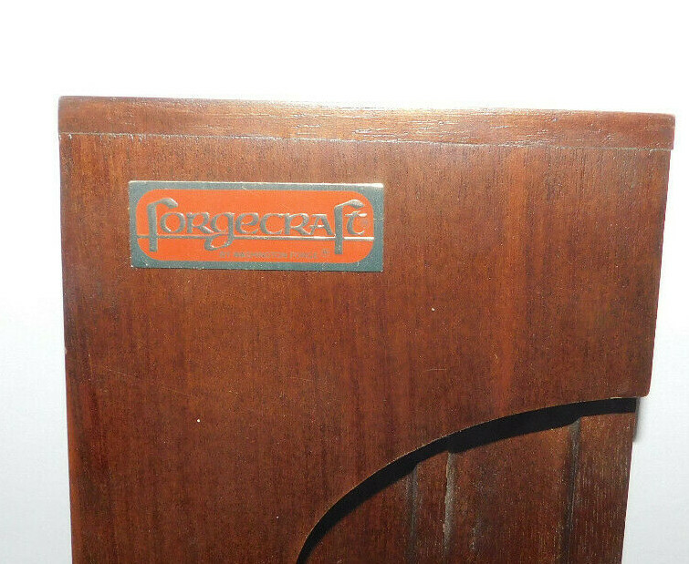 NICE FORGECRAFT KNIFE WOODEN BLOCK HOLDER