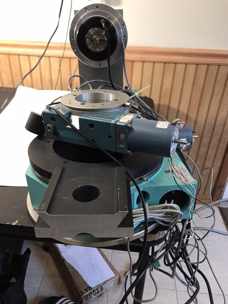 Huber Motorized Rotation goniometer