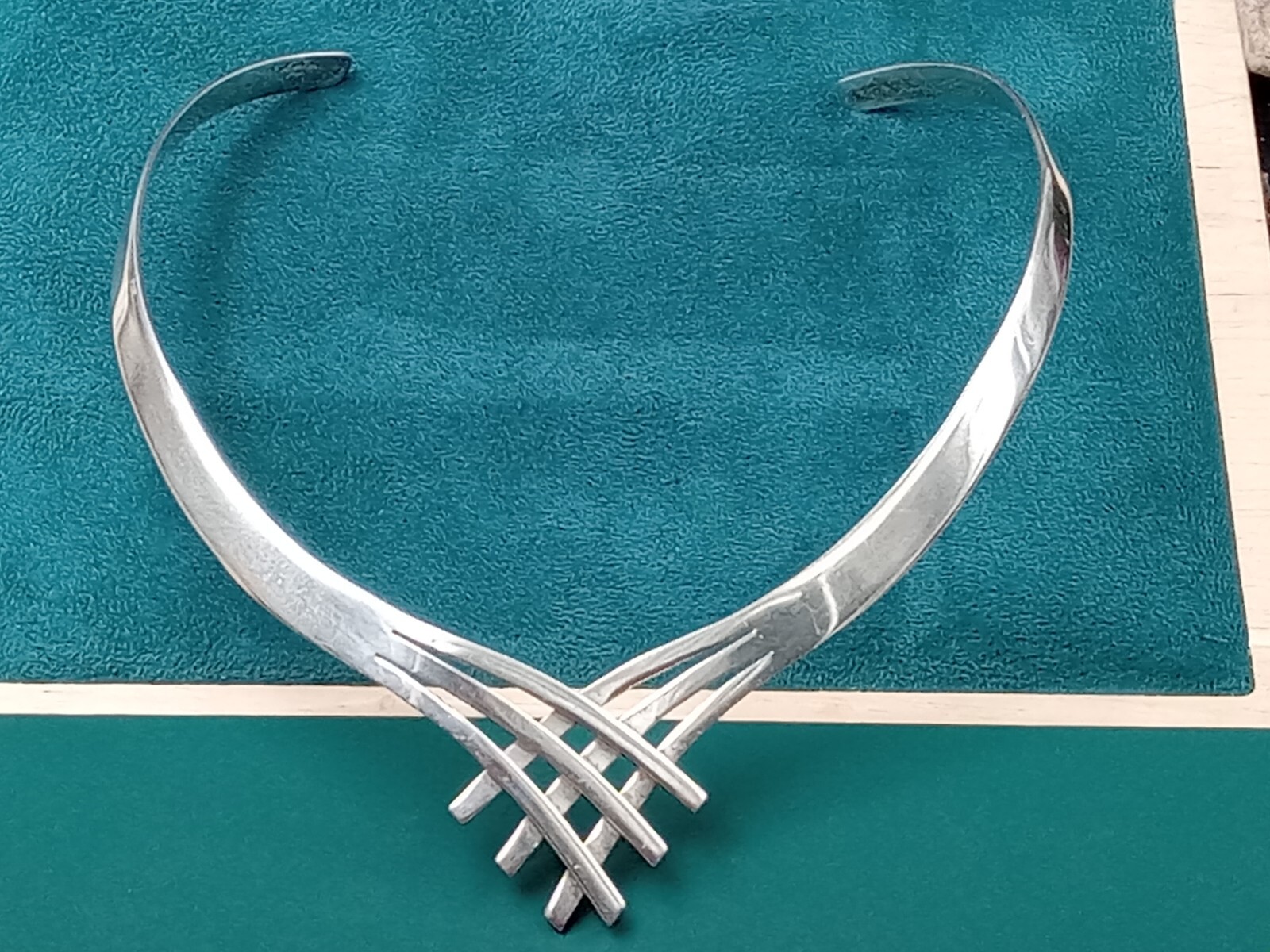 Modernist Sterling Necklace, Torq, Neck Piece: 15" Circumference & 42 grams