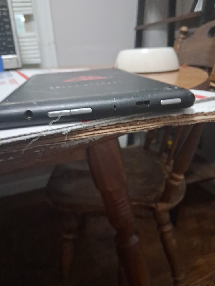 Amazon Fire Tablet – Unknown Model – Not Tested – For Parts / Repair