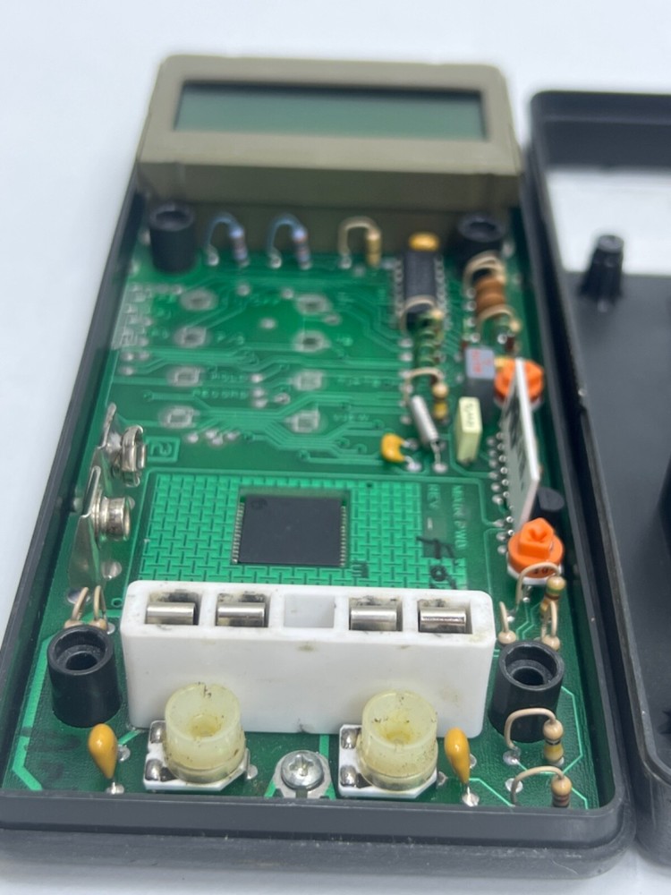 FLUKE 52 K/J THERMOMETER