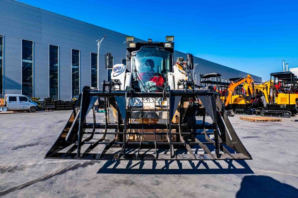 72" Rake Root Clam Grapple with Teeth Attachment Bobcat Skid Steer