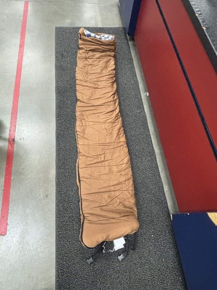 CABELA'S SLEEPING BAG (P11032271)