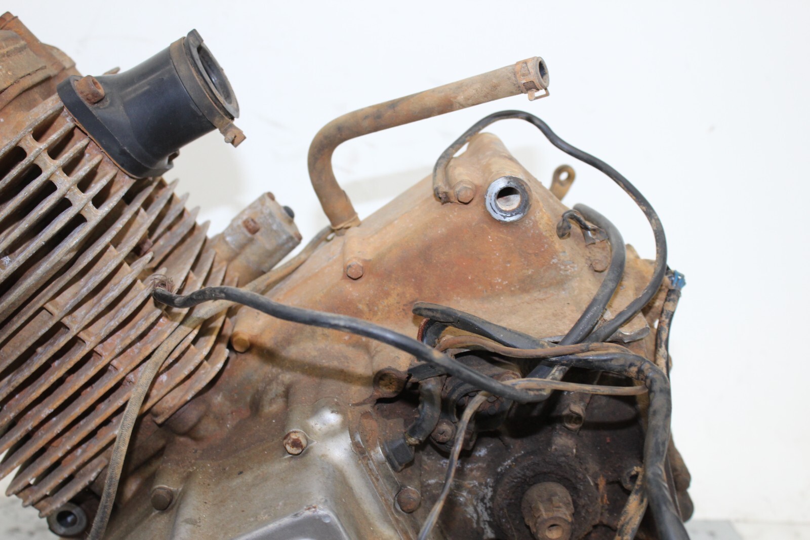 SUZUKI LT300 QUADRUNNER QUAD RUNNER ATV ENGINE MOTOR BLOCK CASES 80'S LT 300