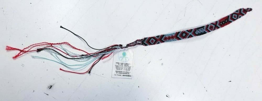artesaniastextiles Handcrafted String Bracelet