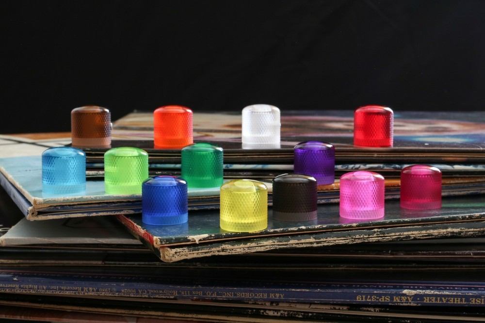 Xentric Guitars - CRYSTAL CLEAR Series Resin Guitar Knobs & Switch Caps