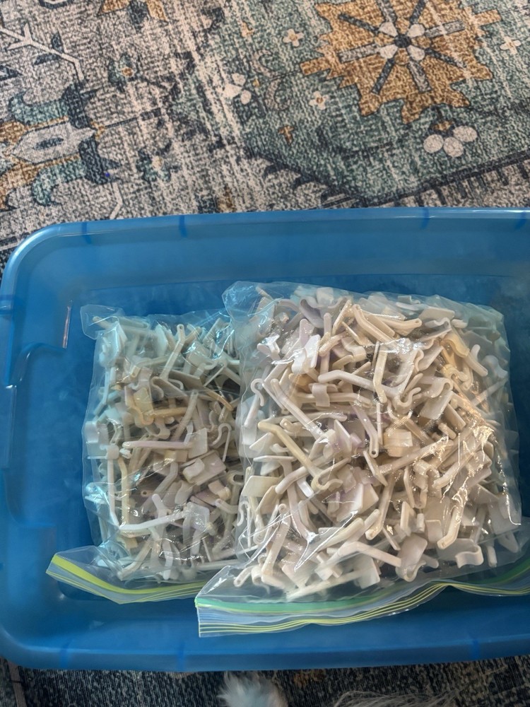 2 Inche Wire Rack Plastic Hooks