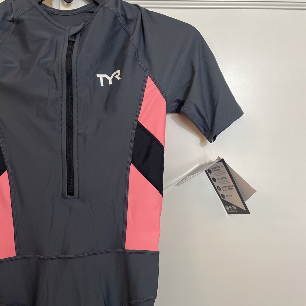TYR WOMENS GREY/CORAL COMP COMPRESSION SPEEDSUIT SIZE S