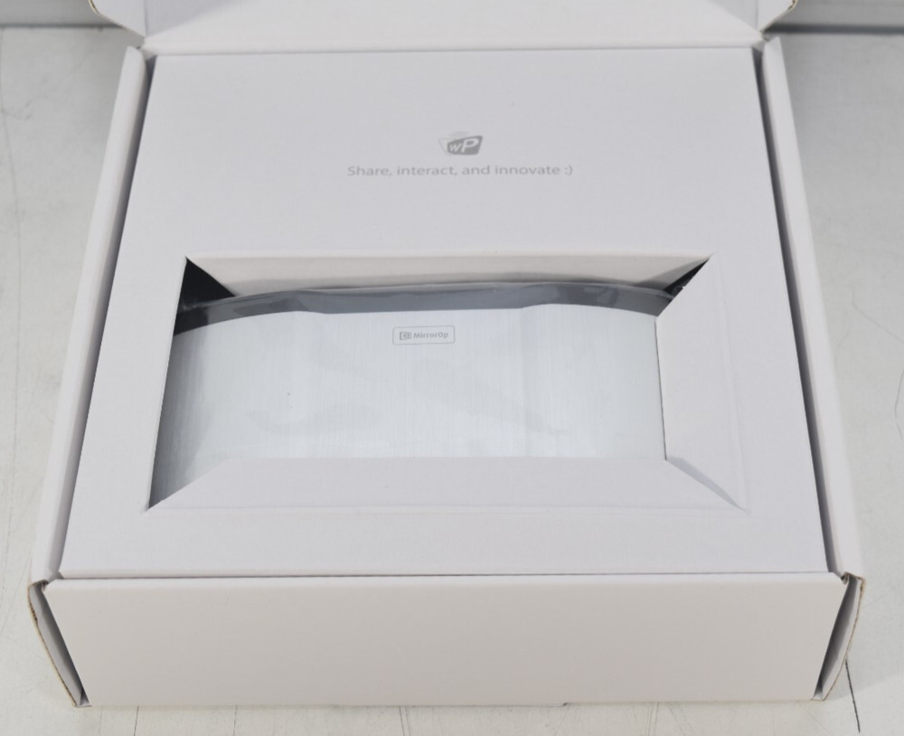 WePresent WiPG-1600 Wireless Interactive Presentation Gateway