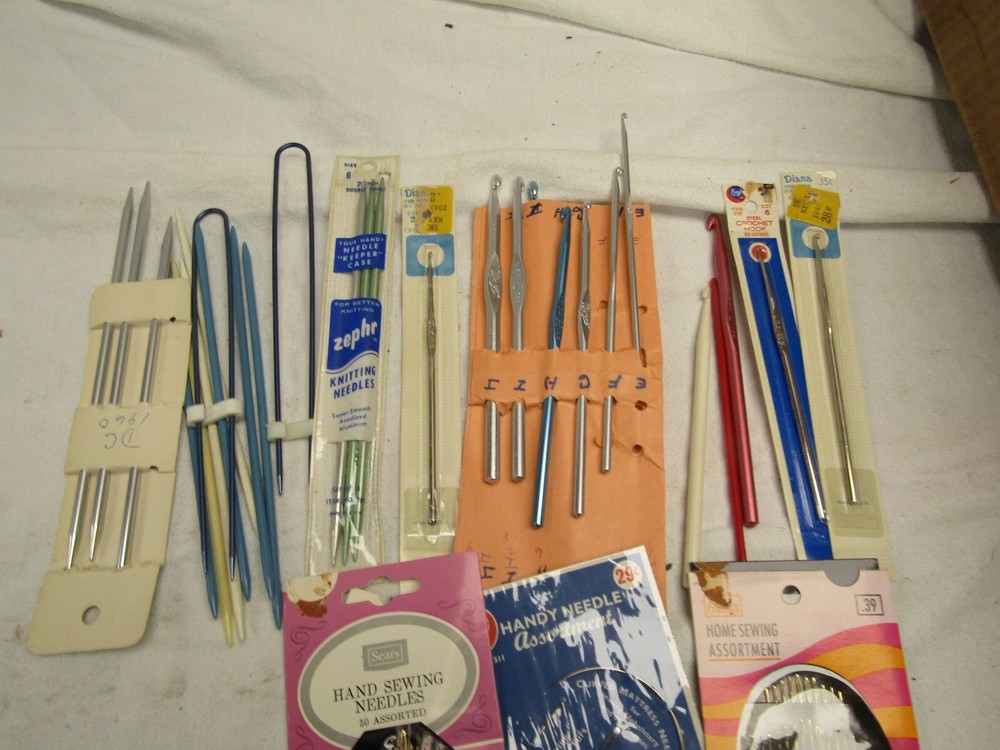 SMALL SIZE KNITTING SEWING CROTCHET NEEDLES VARIOUS SIZES CRAFTING