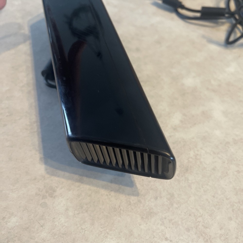 Microsoft Xbox 360 Kinect Connect Black Sensor Bar Model # 1414 Untested