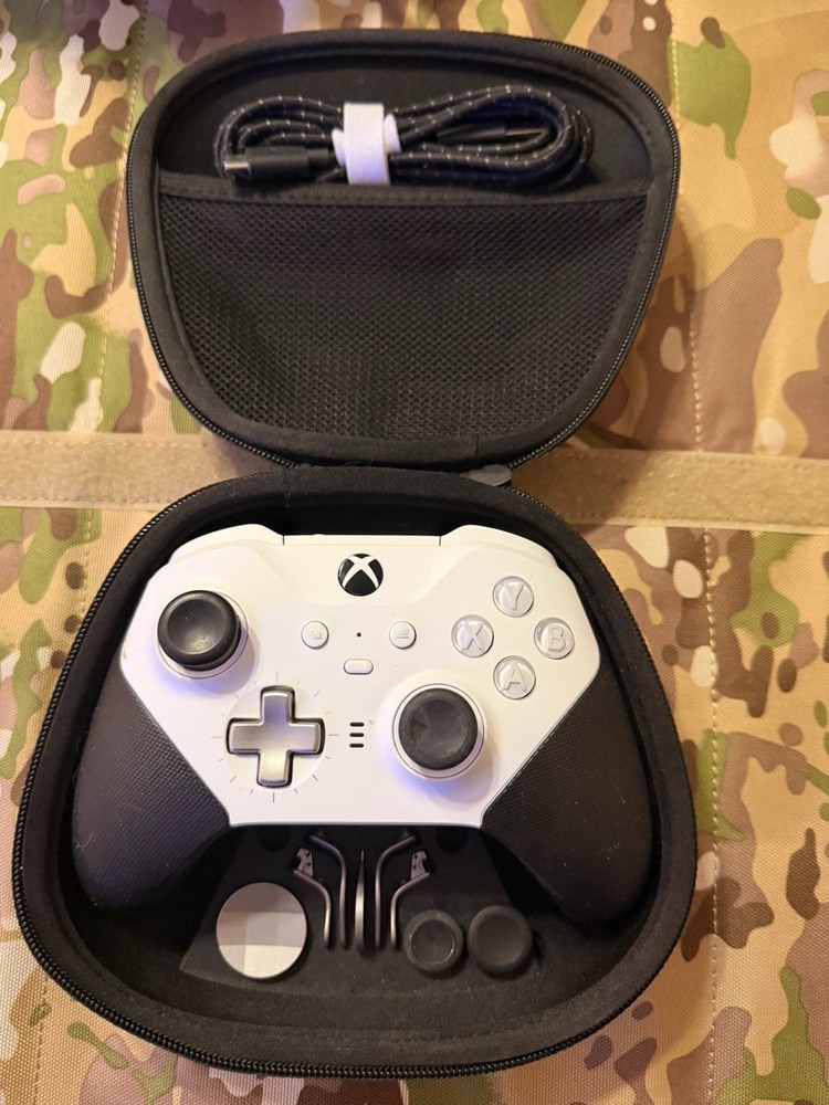Xbox Elite Controller USB-C with Carrying Case, Cable, Thumbsticks, D-pad