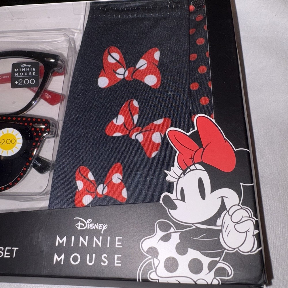 Disney Minnie Mouse Set 1 Reader, 1 Sun Reader, 2 Microfiber Cases +2.00 SEALED