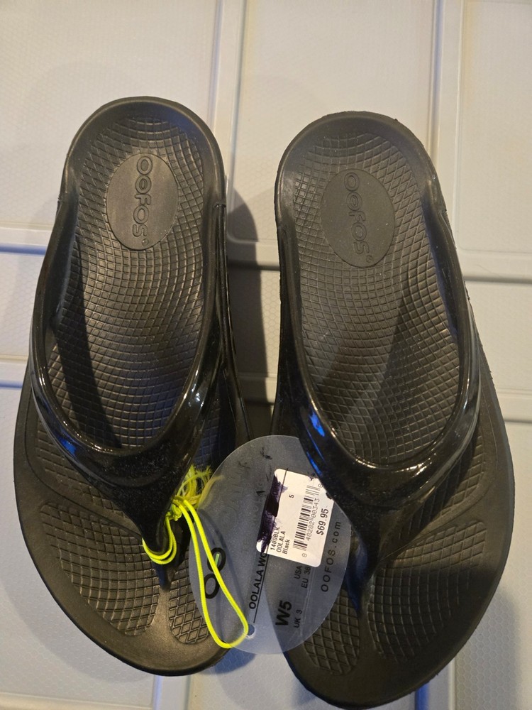 Oofos Oolala Women's Black