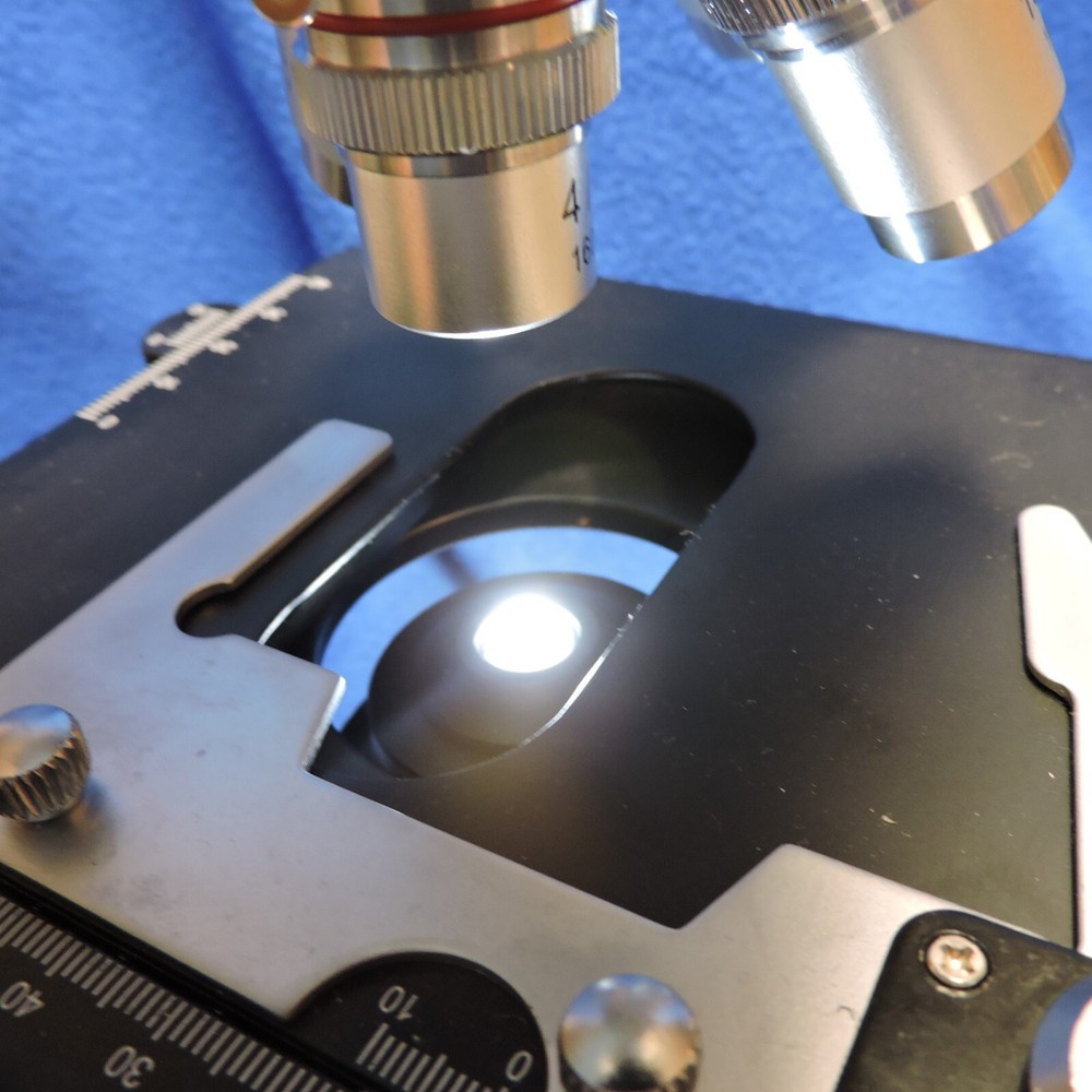 Omax Microscope G2018007467 Rotatable Head 4 Lens Missing Eyepieces