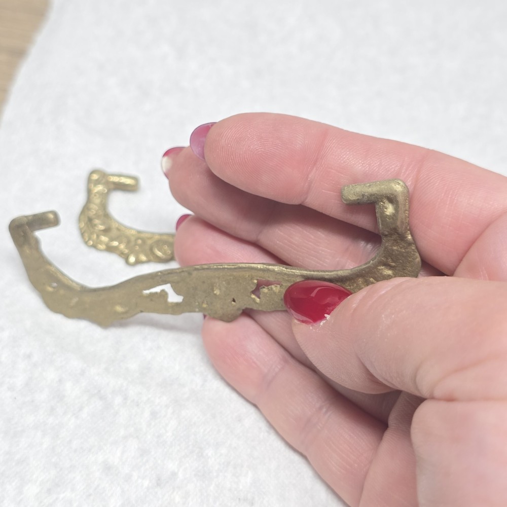 Antique Ornate Brass Bail Pulls Drawer Pulls Restoration Salvage 2.5" Centers