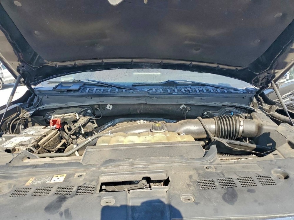 Fuse Box Engine Fits 18-21 NAVIGATOR 4956829