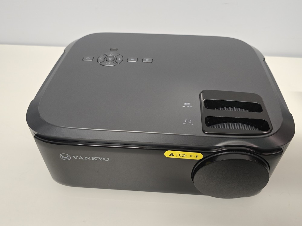Vankyo Performance Projector V620 Full HD 1080P LCD LED