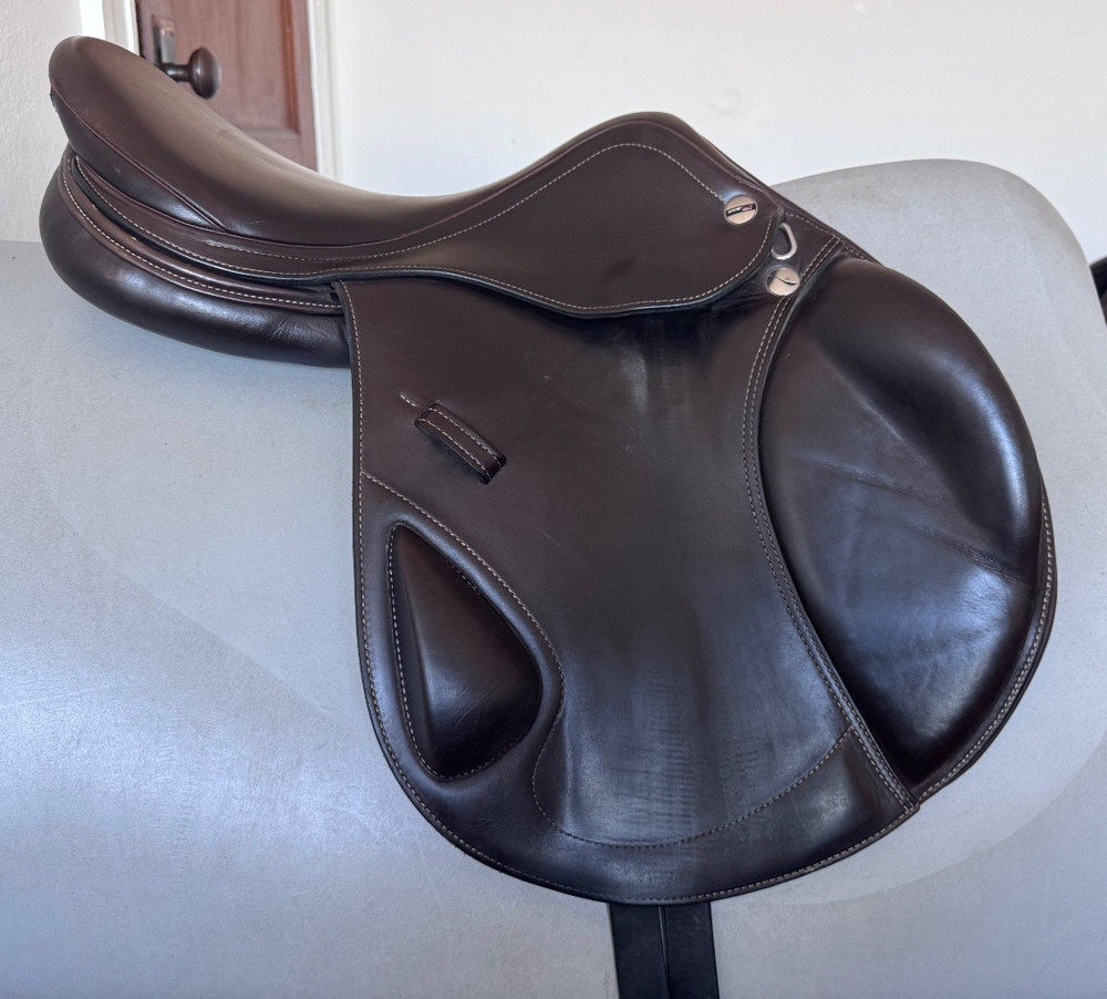 18" Erreplus EM Monoflap Saddle - 2021 - WOOL FLOCKED & Fully Adjustable!