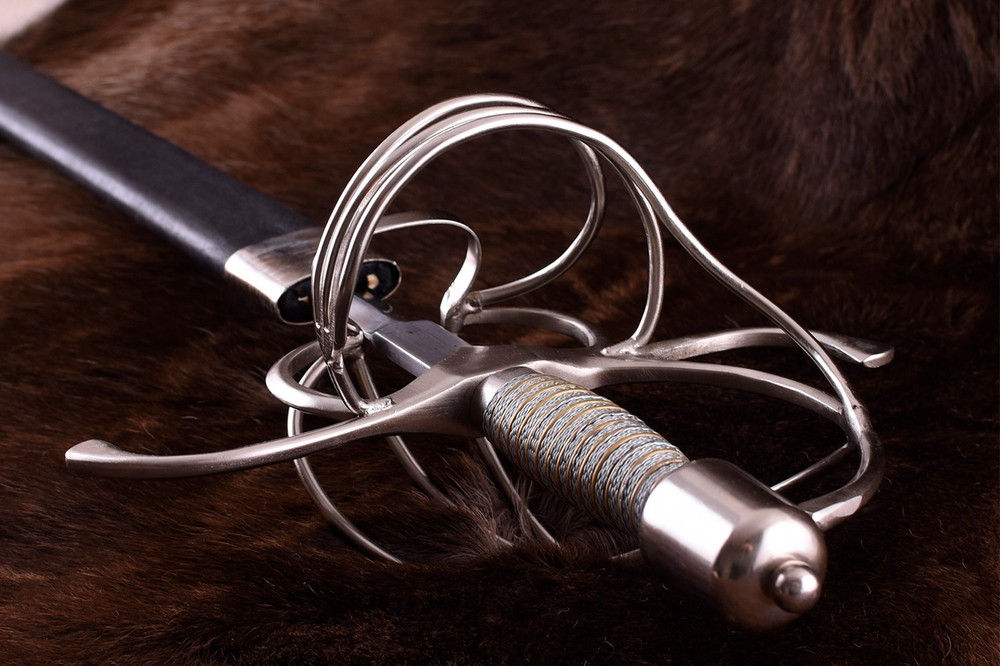 Thisque with German swept handle