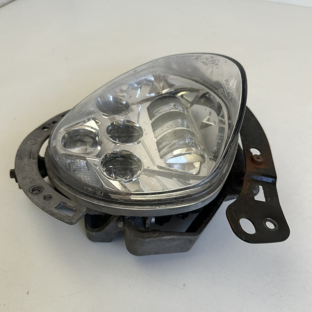 Victory Magnum 2015 Headlight front light lamp