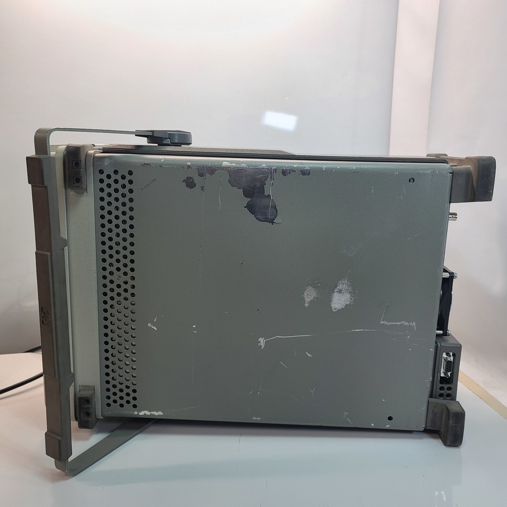 HP 8560E RF Spectrum Analyzer 30Hz-2.9GHz