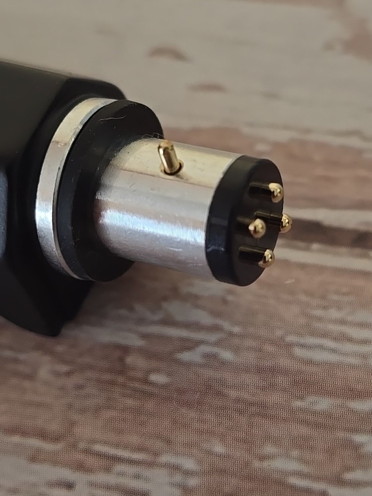 Black Cartridge Headshell AUDIO TECHNICA TYPE