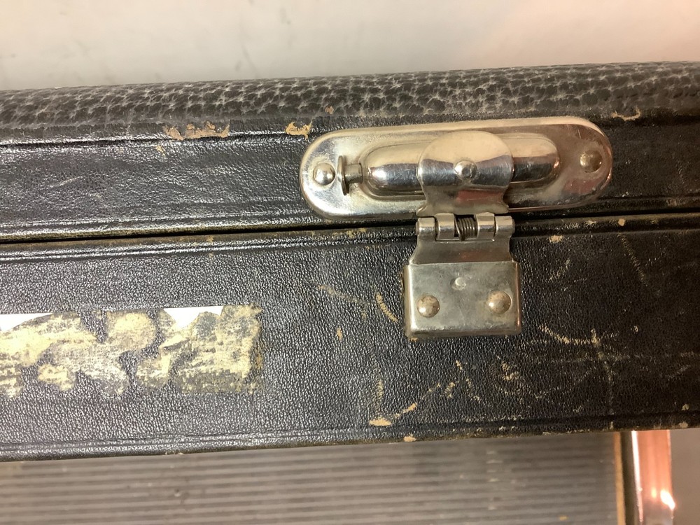 Vintage Optometrist Trial Lens & Fitting Kit In Latched Case