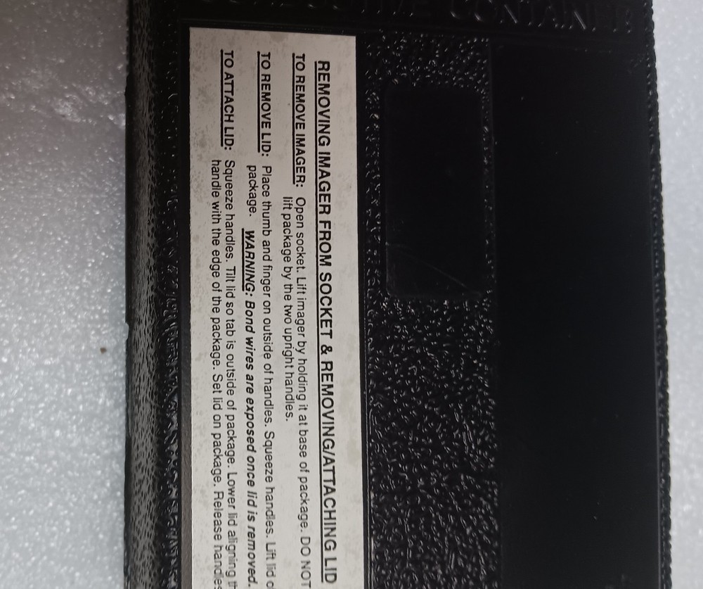 3m 8428-100 esd ic shipping zif socket container
