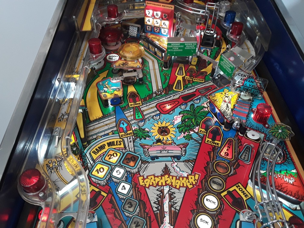 Earthshaker by Williams Pinball Machine