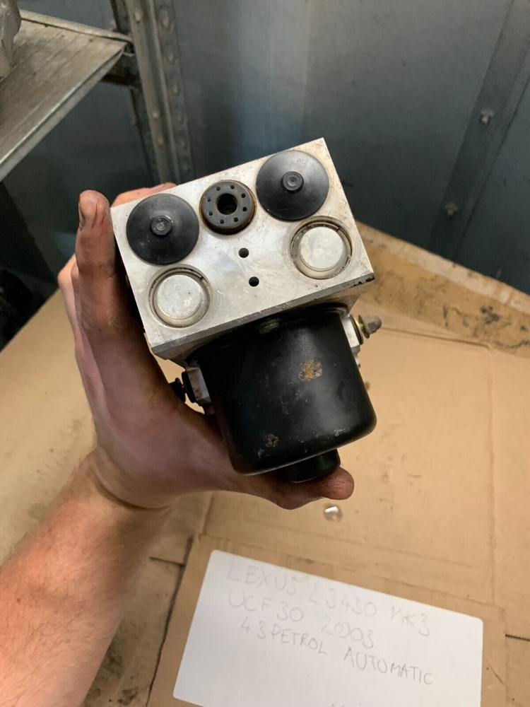2003 LEXUS LS430 ABS PUMP & CONTROL MODULE 44540-50030