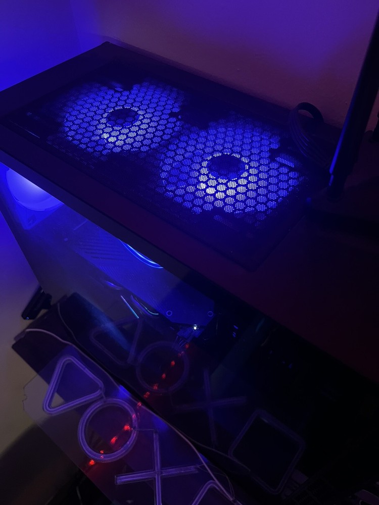 Black custom built gaming pc.