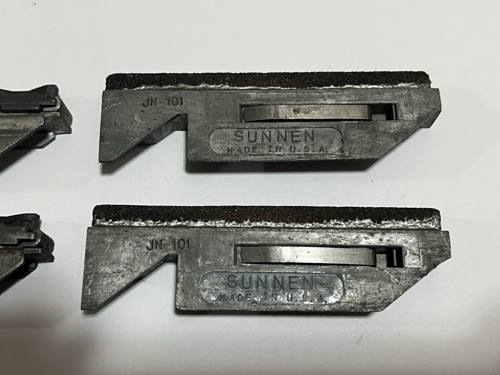 Sunnen J-9420 Junior Cylinder Bore Hone Set in Box w Stones 2-1/8" - 2-7/8" USA