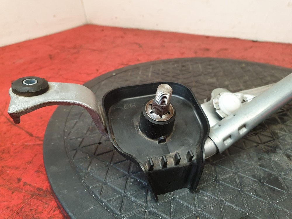 MAZDA 3 WIPER LINKAGE FRONT 5 DOOR HATCHBACK
