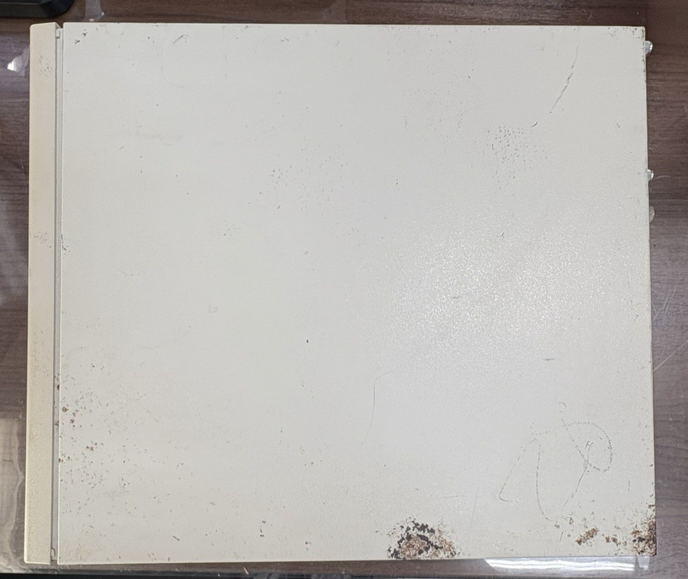 HP 9000/300 Hewlett Packard Workstation Computer **TURNS ON**